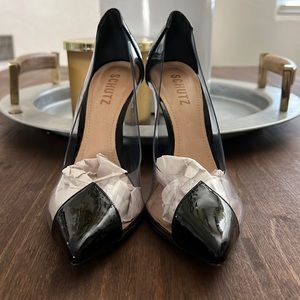 Brand new Cendi Schütz heels. Black size 7.